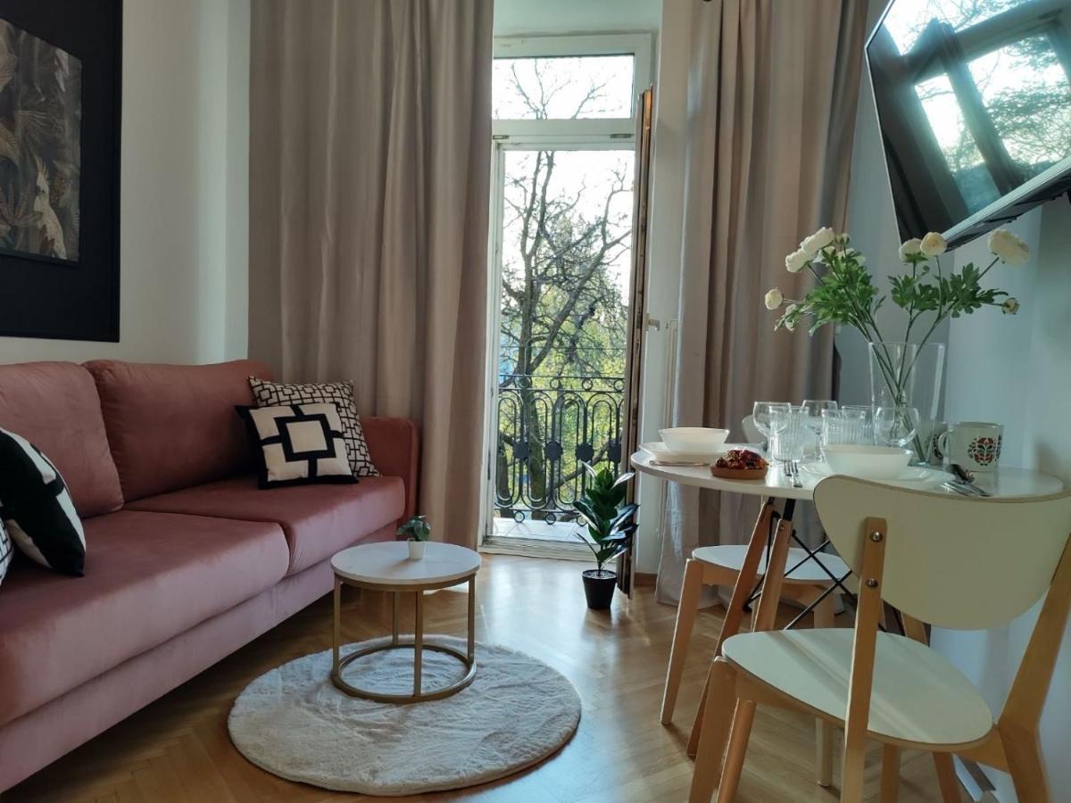 Day & Night By Cooee Apartments Varsovia Exterior foto