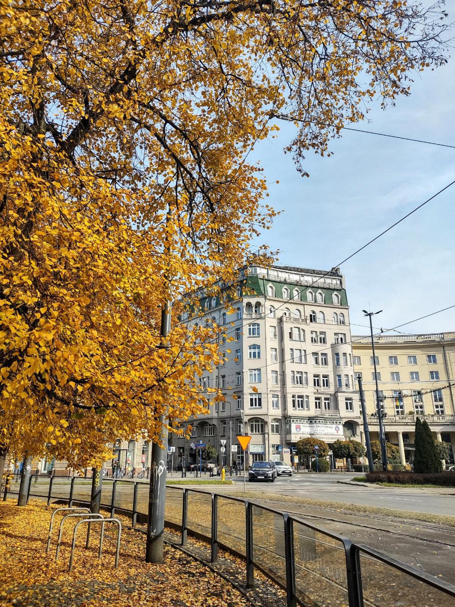 Day & Night By Cooee Apartments Varsovia Exterior foto